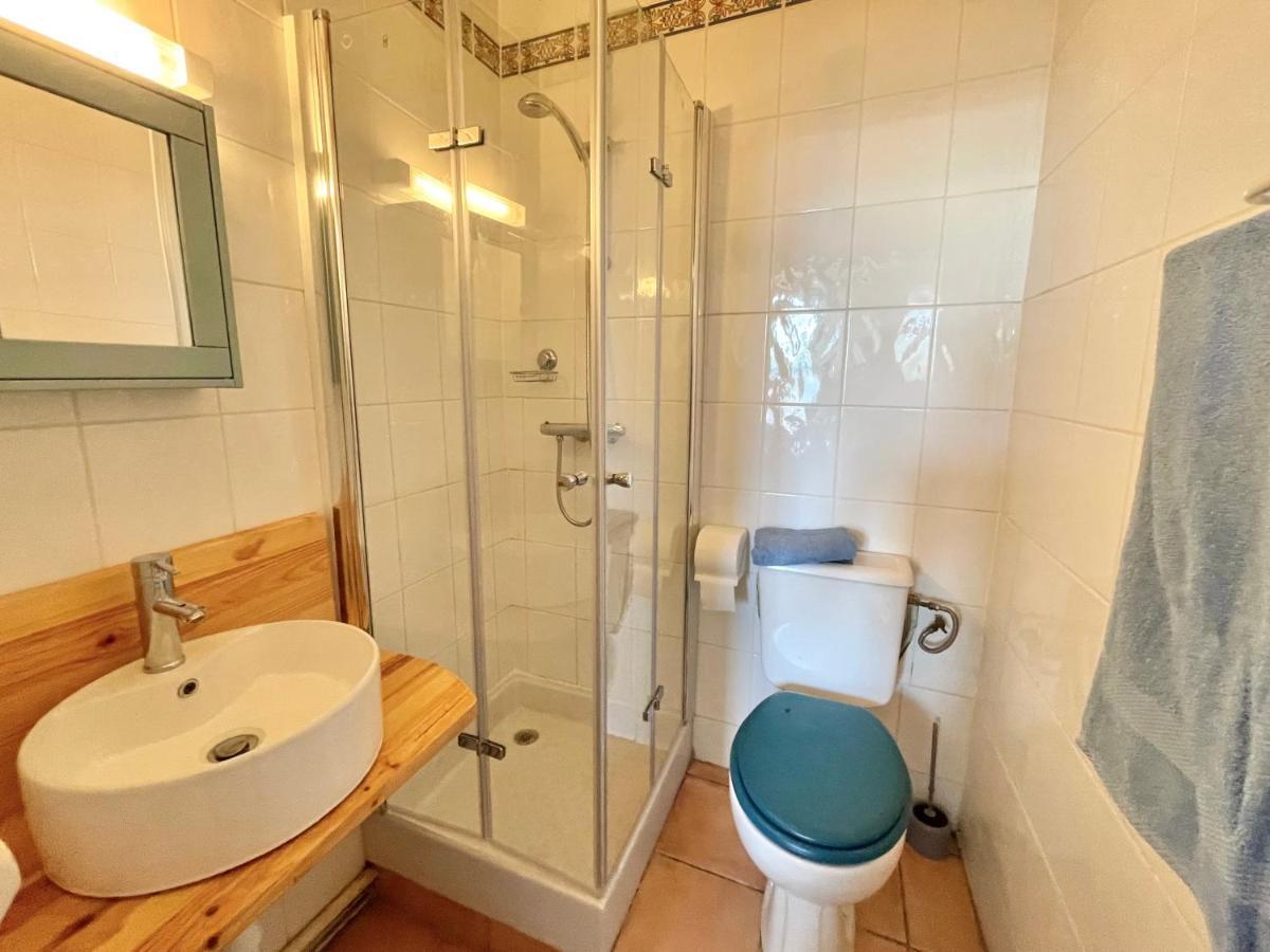 Maison De L'Amitie Homps Омс Екстериор снимка